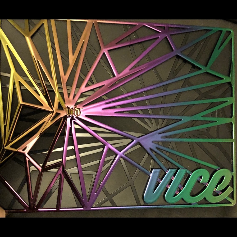 Urban decay Vice 4